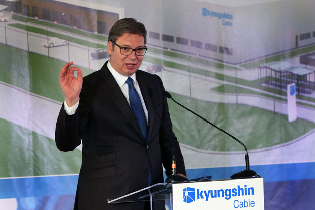 Вучић о разговорима са Приштином: Нема најава покретања дијалога, а нема ни рокова